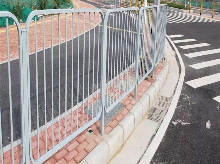 白河港式道路护栏
